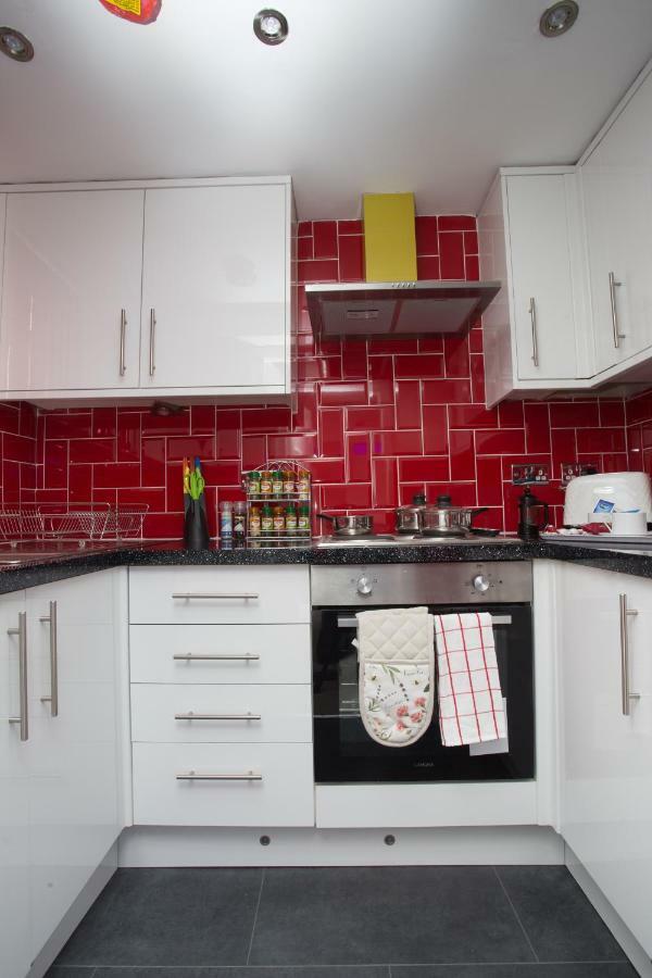 Clifton Bespoke Serviced Apartments ليدز المظهر الخارجي الصورة
