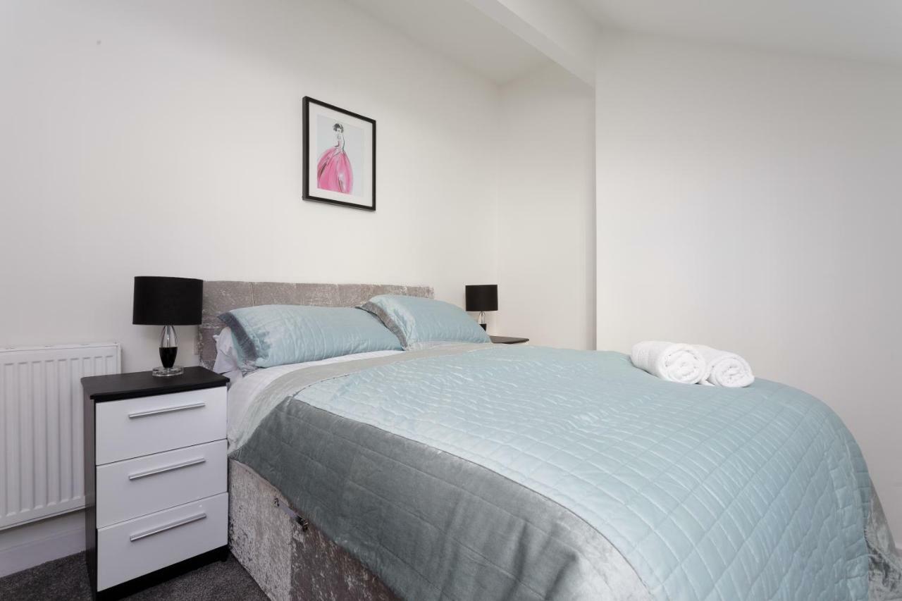 Clifton Bespoke Serviced Apartments ليدز المظهر الخارجي الصورة