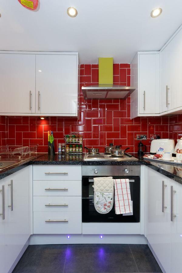 Clifton Bespoke Serviced Apartments ليدز المظهر الخارجي الصورة