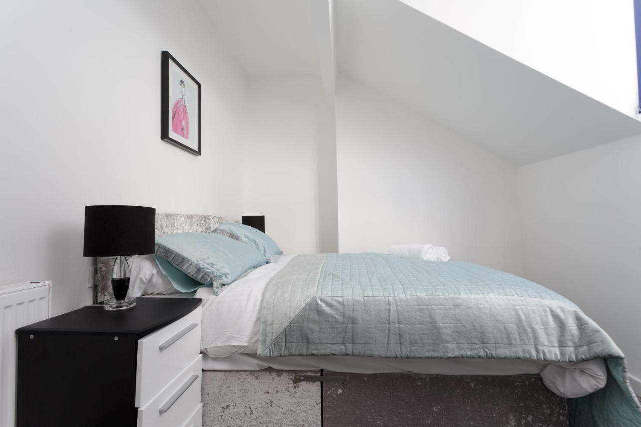 Clifton Bespoke Serviced Apartments ليدز المظهر الخارجي الصورة